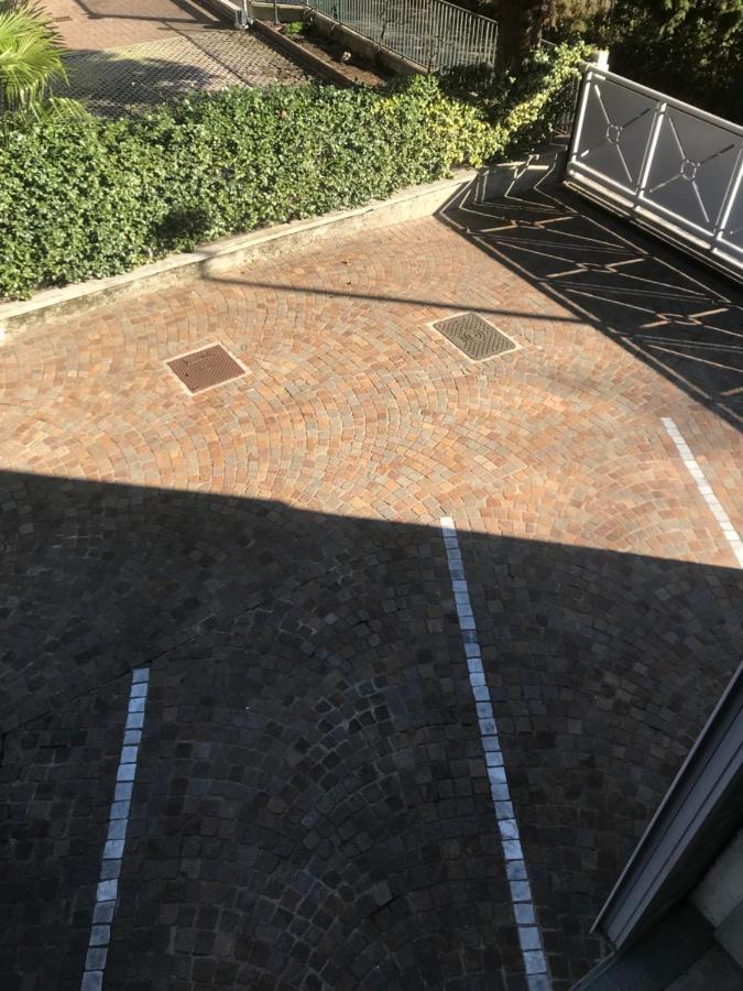 Terrazza Sul Lago Riva del Garda Exteriör bild