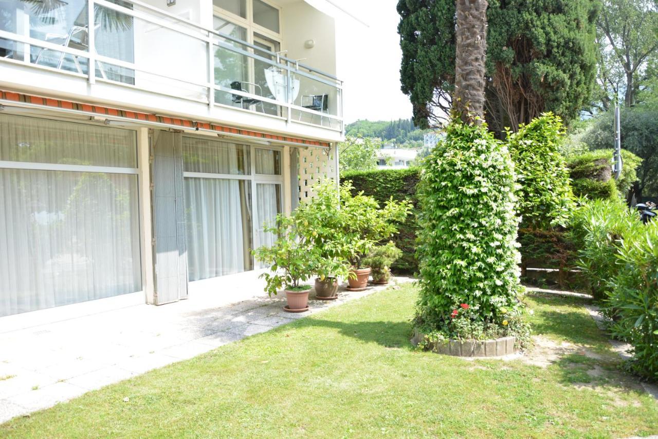 Terrazza Sul Lago Riva del Garda Exteriör bild